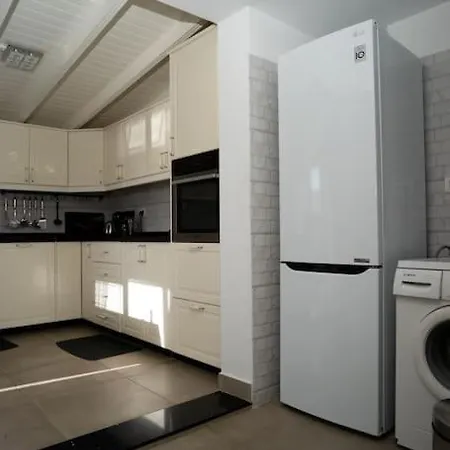 Delfin Bambi Gigantes * 산티아고 델 테데